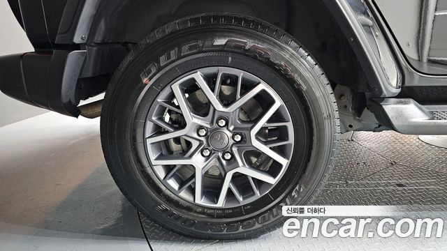 Jeep Wrangler (JL) 2.0 Overland Power Top 4Door 4xe 2022 — фото 5