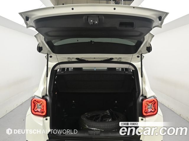 Jeep Renegade 2.4 Limited 2020 — фото 23