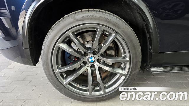 BMW X5M (F15) 4.4 2015 — фото 5
