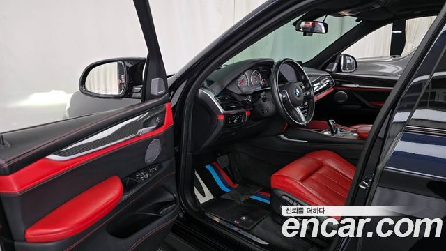 BMW X5M (F15) 4.4 2015 — фото 10