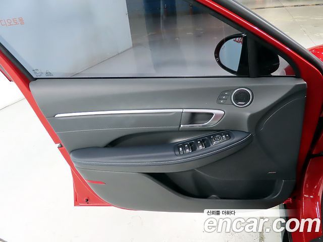 Hyundai Sonata (DN8) 1.6 Turbo Premium Millennial 2021 — фото 17