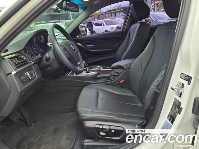 BMW 3 Series (F30) 320i 2012 — фото 10