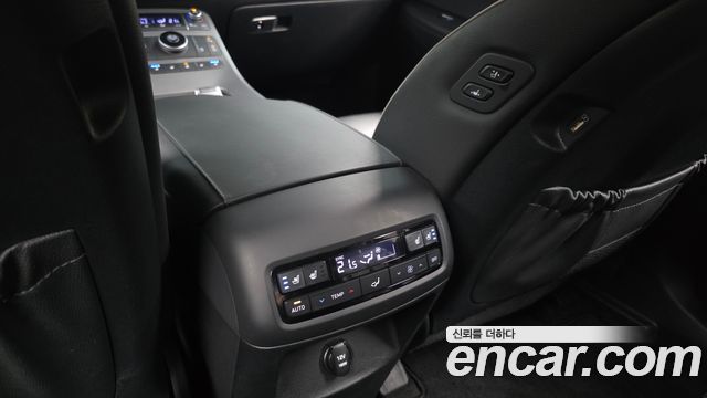 Hyundai Palisade Diesel 2.2 2WD Prestige 2022 — фото 19