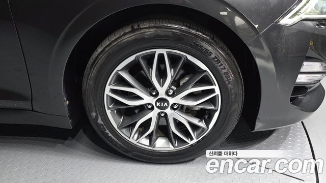 Kia K5 (III) 2.0 Prestige 2021 — фото 5