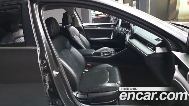Kia K5 (III) 2.0 Prestige 2021 — фото 11