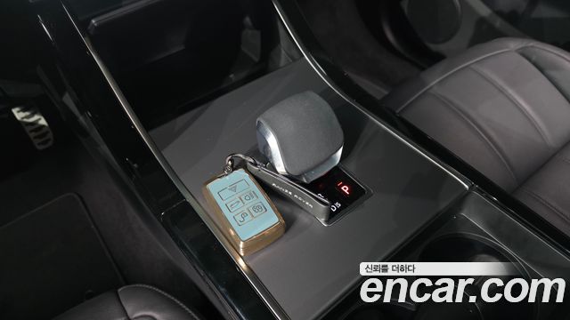 Land Rover Range Rover Evoque (II) P250 Dynamic SE 2025 — фото 9