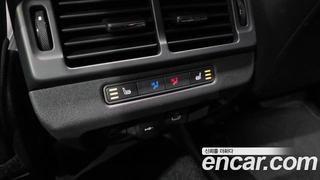 Land Rover Range Rover Evoque (II) P250 Dynamic SE 2025 — фото 18
