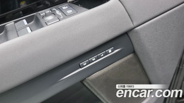 Land Rover Range Rover Evoque (II) P250 Dynamic SE 2025 — фото 28