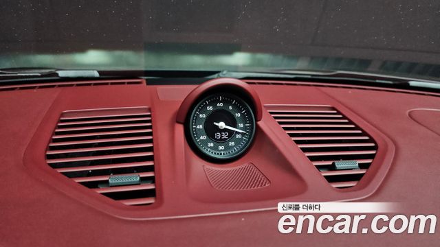 Porsche 911 (992) Carrera 4 GTS 2023 — фото 21