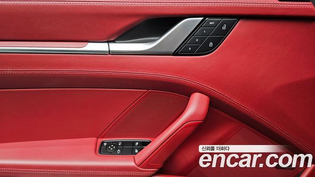 Porsche 911 (992) Carrera 4 GTS 2023 — фото 40