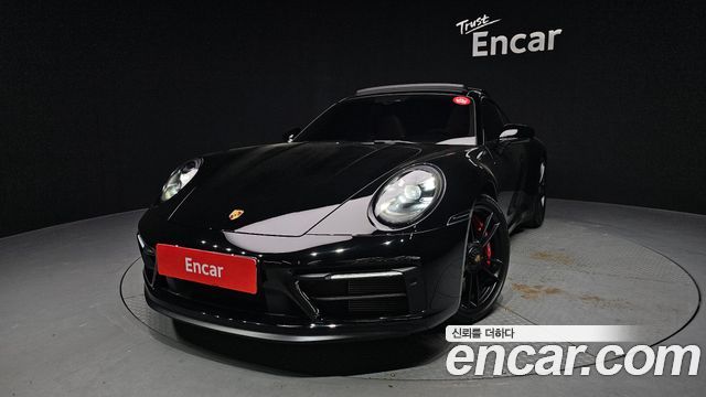 Porsche 911 (992) Carrera 4 GTS 2023 — фото 43