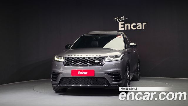 Land Rover Range Rover Velar 3.0 D300 R-Dynamic SE 2019 — фото 3