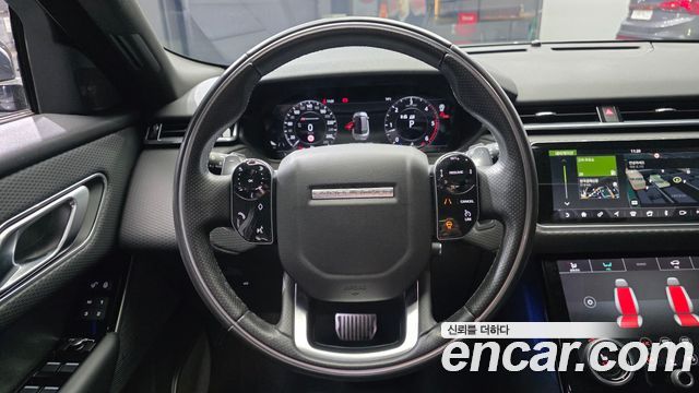 Land Rover Range Rover Velar 3.0 D300 R-Dynamic SE 2019 — фото 13