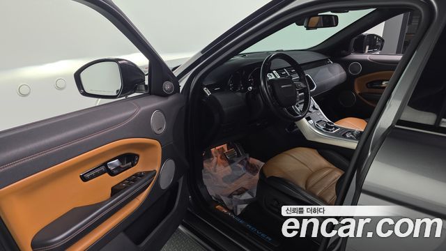 Land Rover Range Rover Evoque 2.0 TD4 HSE Dynamic 2019 — фото 10