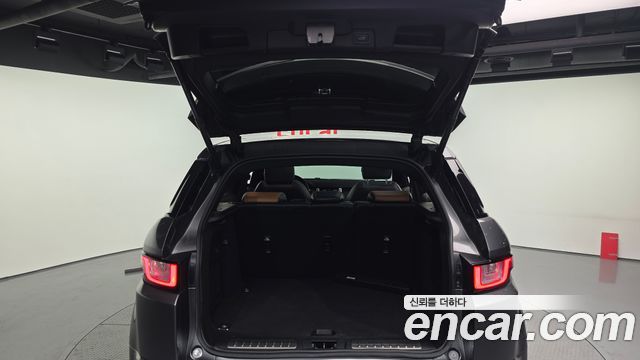 Land Rover Range Rover Evoque 2.0 TD4 HSE Dynamic 2019 — фото 20