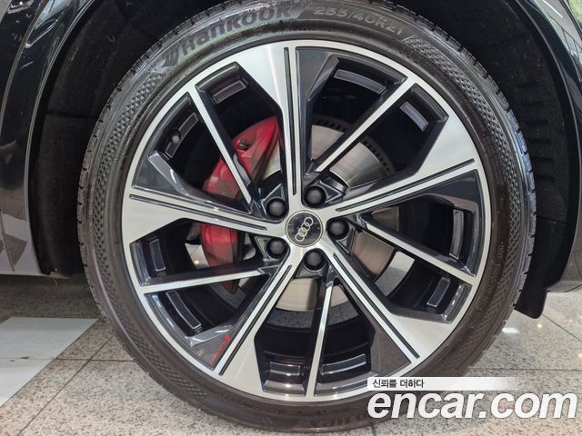 Audi SQ5 (FY) 3.0 TFSI Quattro Sportback 2023 — фото 5