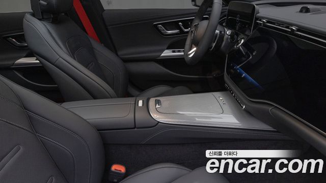 Mercedes-Benz E-Class (W214) AMG E53e 4MATIC+ 2026 — фото 9