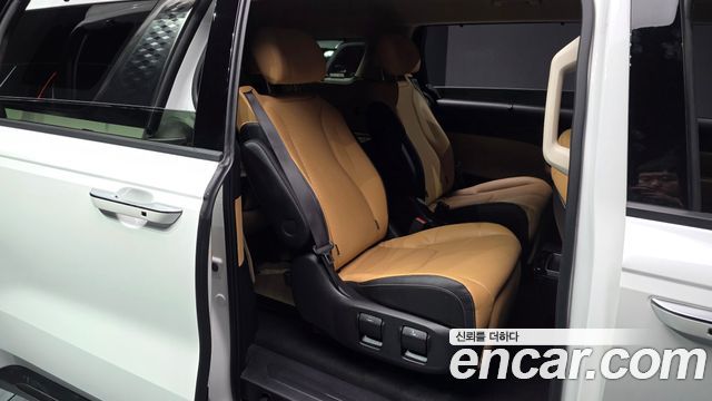 Kia Carnival (IV) Diesel 7-Seater Noblesse 2023 — фото 12