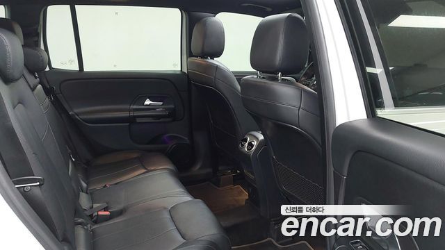 Mercedes-Benz GLB-Class (X247) GLB200 d 2021 — фото 10