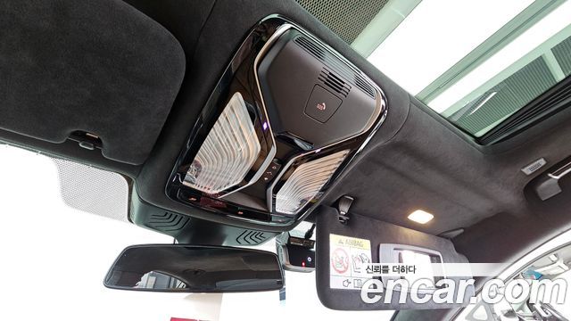 BMW 7 Series (G11) 740i Design Pure Excellence 2021 — фото 26