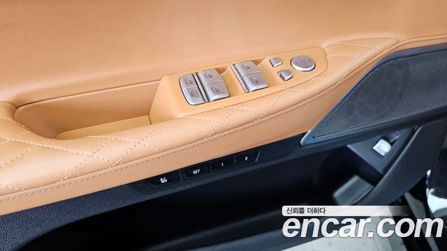 BMW 7 Series (G11) 740i Design Pure Excellence 2021 — фото 29