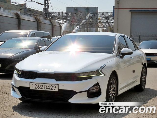 Kia K5 (III) 2.0 Prestige 2022 — фото 2