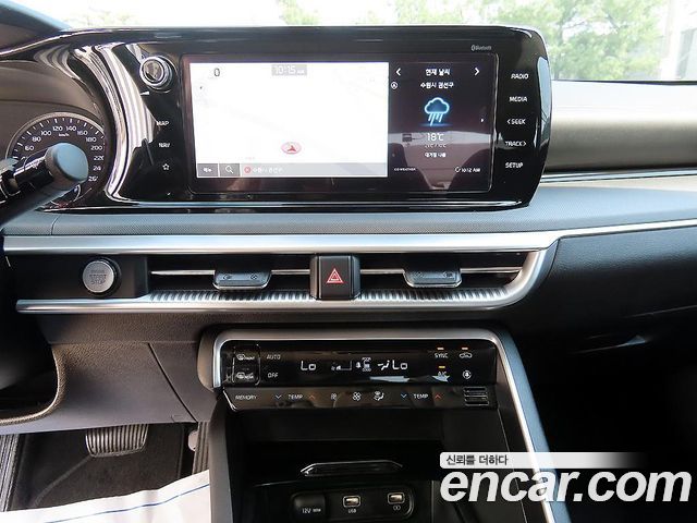 Kia K5 (III) 2.0 Prestige 2022 — фото 17