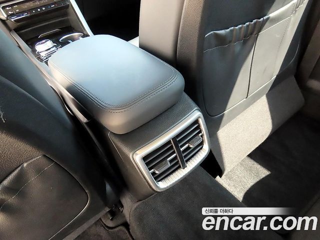Kia K5 (III) 2.0 Prestige 2022 — фото 21