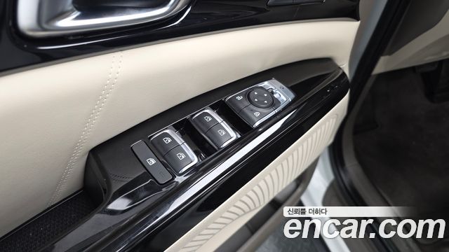 Kia Carnival (IV) Gasoline 7-Seater Signature 2021 — фото 27