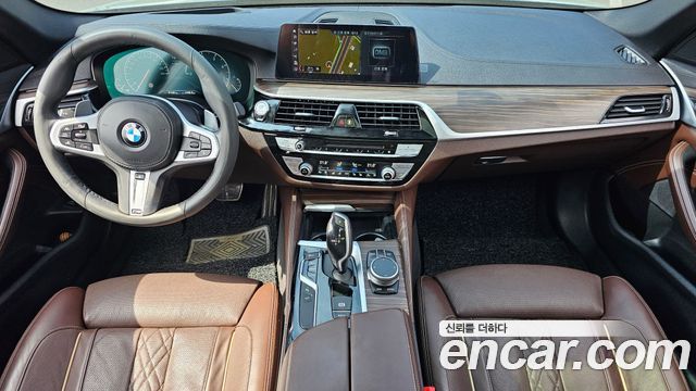 BMW 5 Series (G30) 520d xDrive M Sport Package Plus 2019 — фото 7