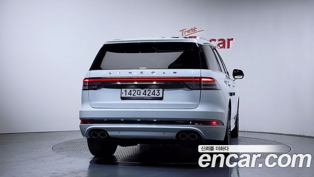 Lincoln Aviator (II) 3.0 Black Label AWD 2021 — фото 4
