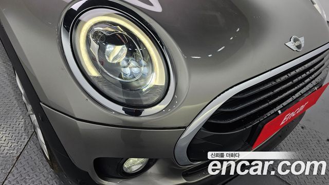 MINI Cooper D Clubman High 2nd 2018 — фото 22