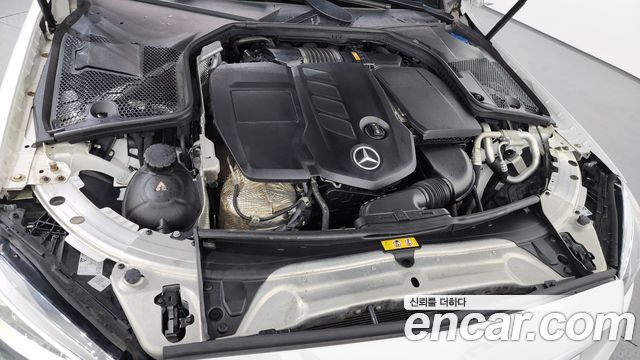 Mercedes-Benz C-Class (W205) C220 d 4MATIC 2020 — фото 6