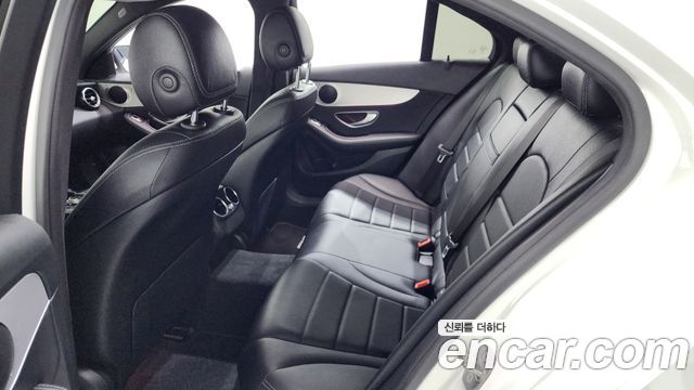Mercedes-Benz C-Class (W205) C220 d 4MATIC 2020 — фото 11