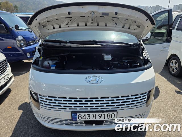 Hyundai Staria Cargo 3-Seater Modern 2023 — фото 6