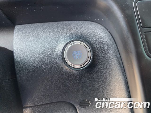 Hyundai Staria Cargo 3-Seater Modern 2023 — фото 16