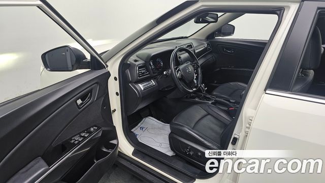 KG Mobility (SsangYong) Very New Tivoli Gasoline 1.5 2WD V3 2022 — фото 10