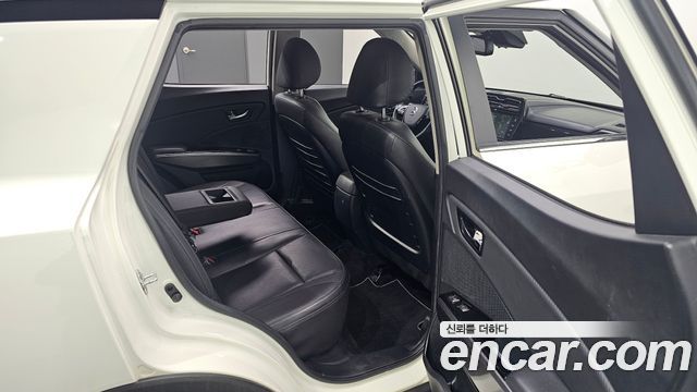KG Mobility (SsangYong) Very New Tivoli Gasoline 1.5 2WD V3 2022 — фото 12