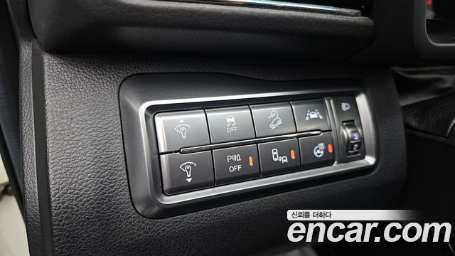 KG Mobility (SsangYong) Very New Tivoli Gasoline 1.5 2WD V3 2022 — фото 19
