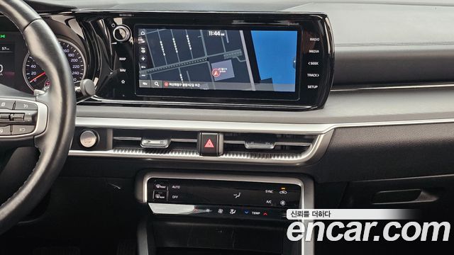 Kia K5 (III) 2.0 Trendy 2023 — фото 14