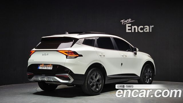 Kia Sportage (V) Gasoline 1.6 Turbo 2WD Signature 2022 — фото 2