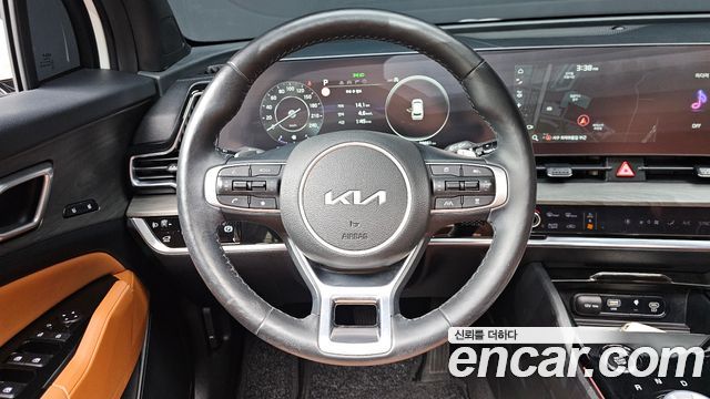 Kia Sportage (V) Gasoline 1.6 Turbo 2WD Signature 2022 — фото 13