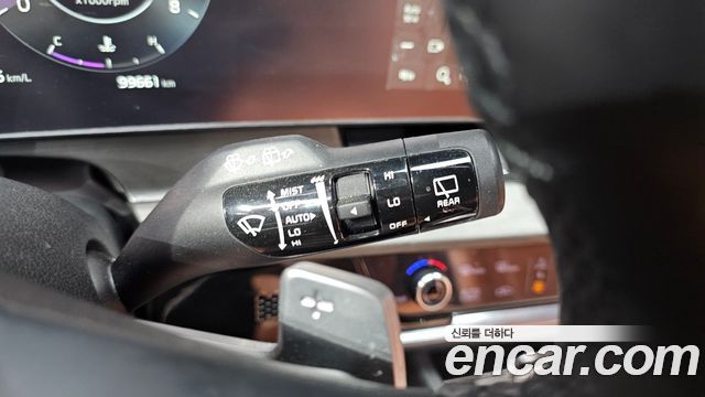 Kia Sportage (V) Gasoline 1.6 Turbo 2WD Signature 2022 — фото 19