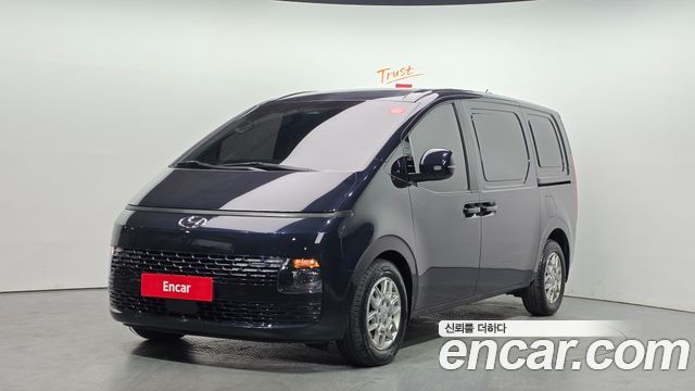 Hyundai Staria Cargo 3-Seater Modern 2023 — фото 1