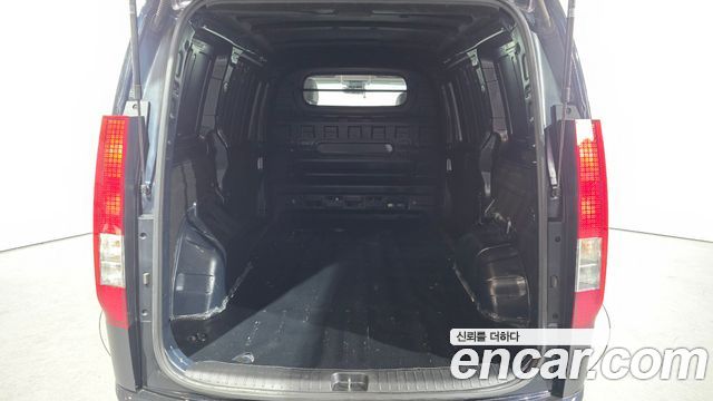 Hyundai Staria Cargo 3-Seater Modern 2023 — фото 15