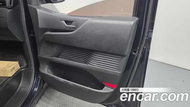 Hyundai Staria Cargo 3-Seater Modern 2023 — фото 24