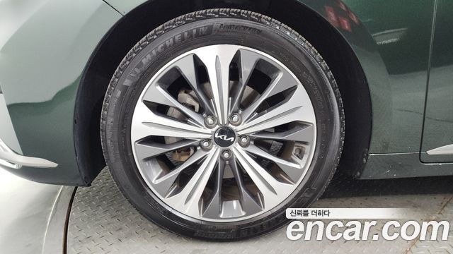 Kia K8 Hybrid Signature 2022 — фото 5