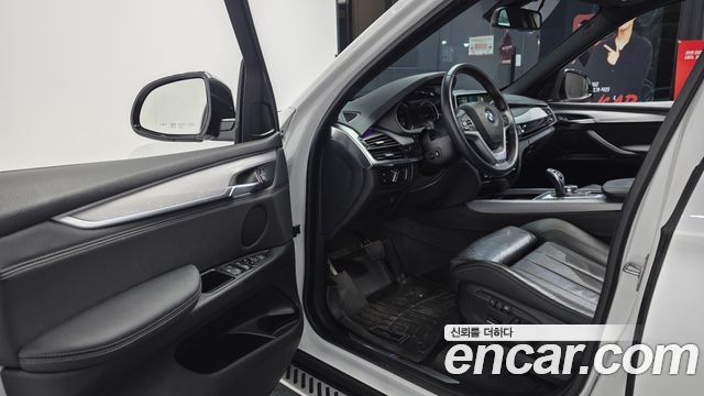 BMW X5 (F15) xDrive 30d M Sport package 2018 — фото 10