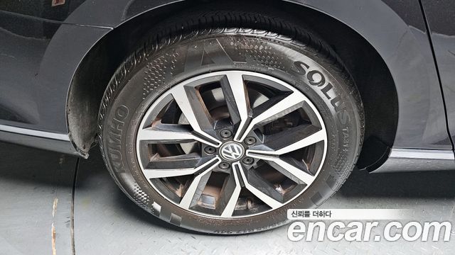 Volkswagen Passat GT (B8) 2.0 TDI Premium 2018 — фото 5