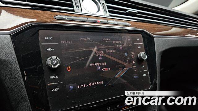 Volkswagen Passat GT (B8) 2.0 TDI Premium 2018 — фото 15